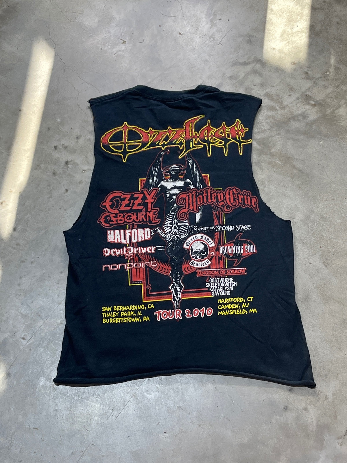 Ozzy Osbourne Motley Crue Ozzfest Preowned Small Tank Top T-shirt