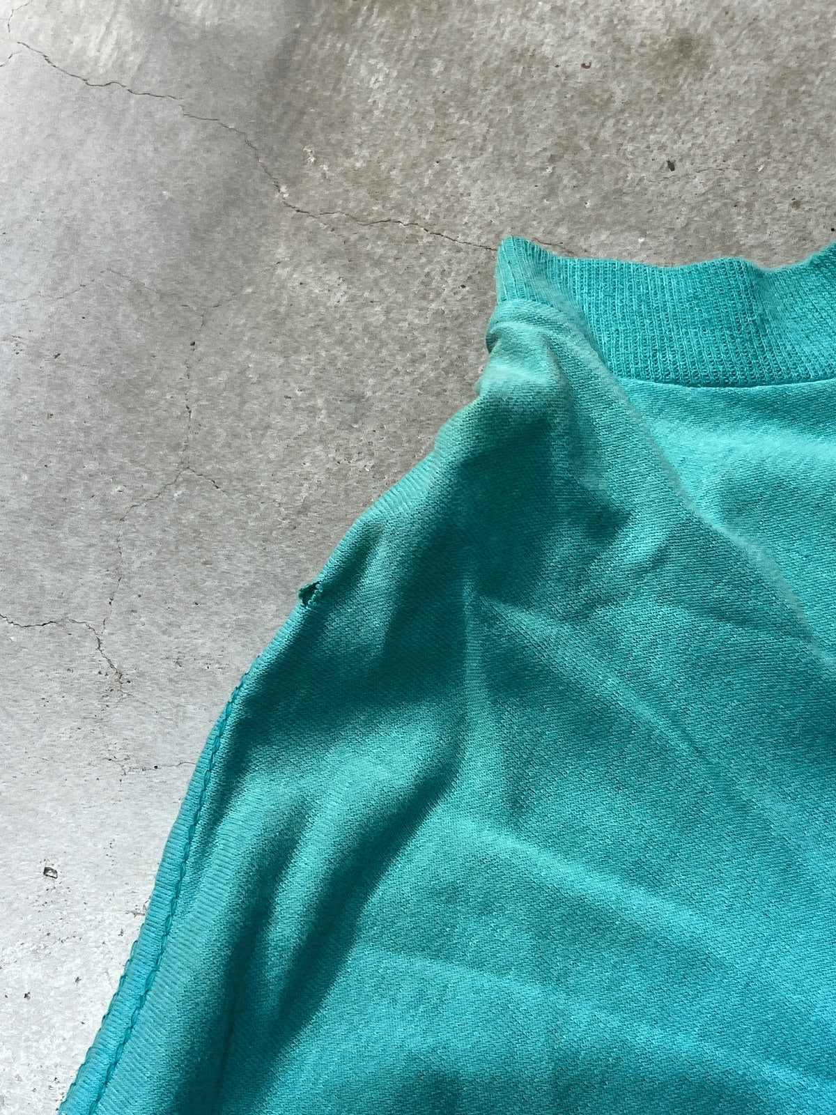 Vintage 1992 Red Hot Merc Preowned XL T-shirt