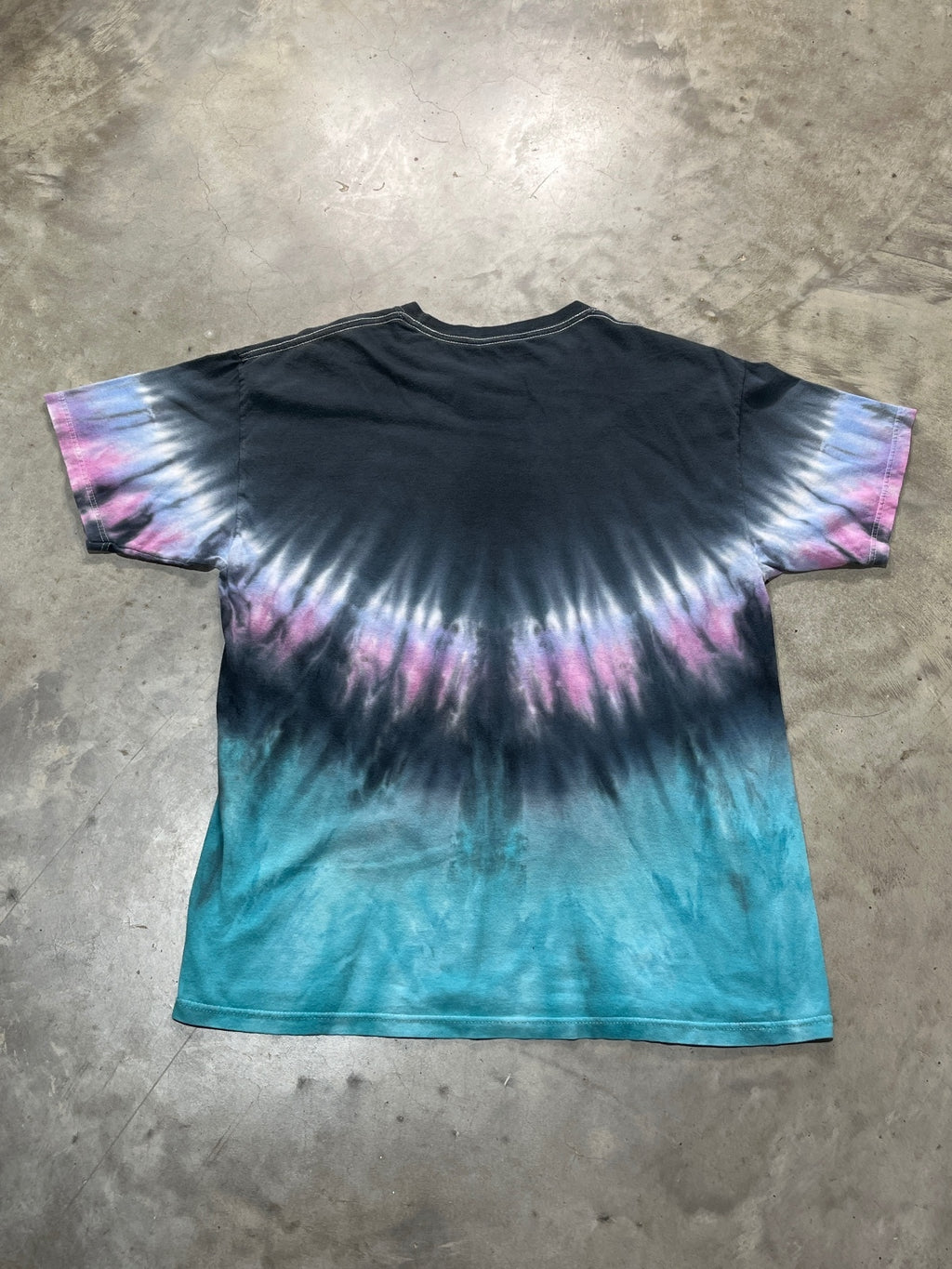 Jimi Hendrix Preowned Large Tie Dye T-shirt