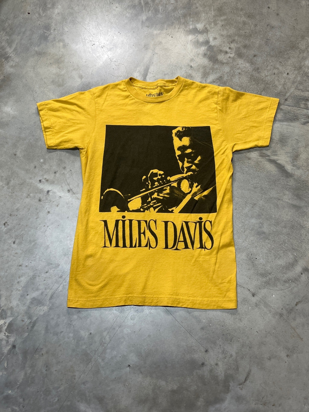 Miles Davis Preowned Small T-shirt