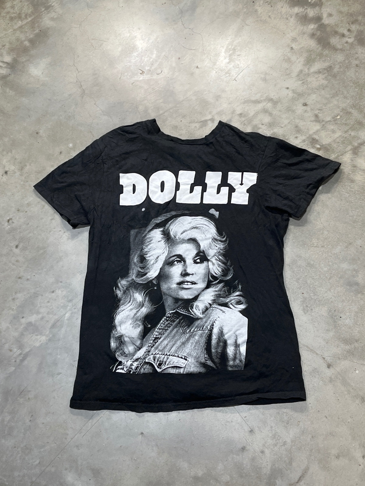 Dolly Parton Preowned Small T-shirt