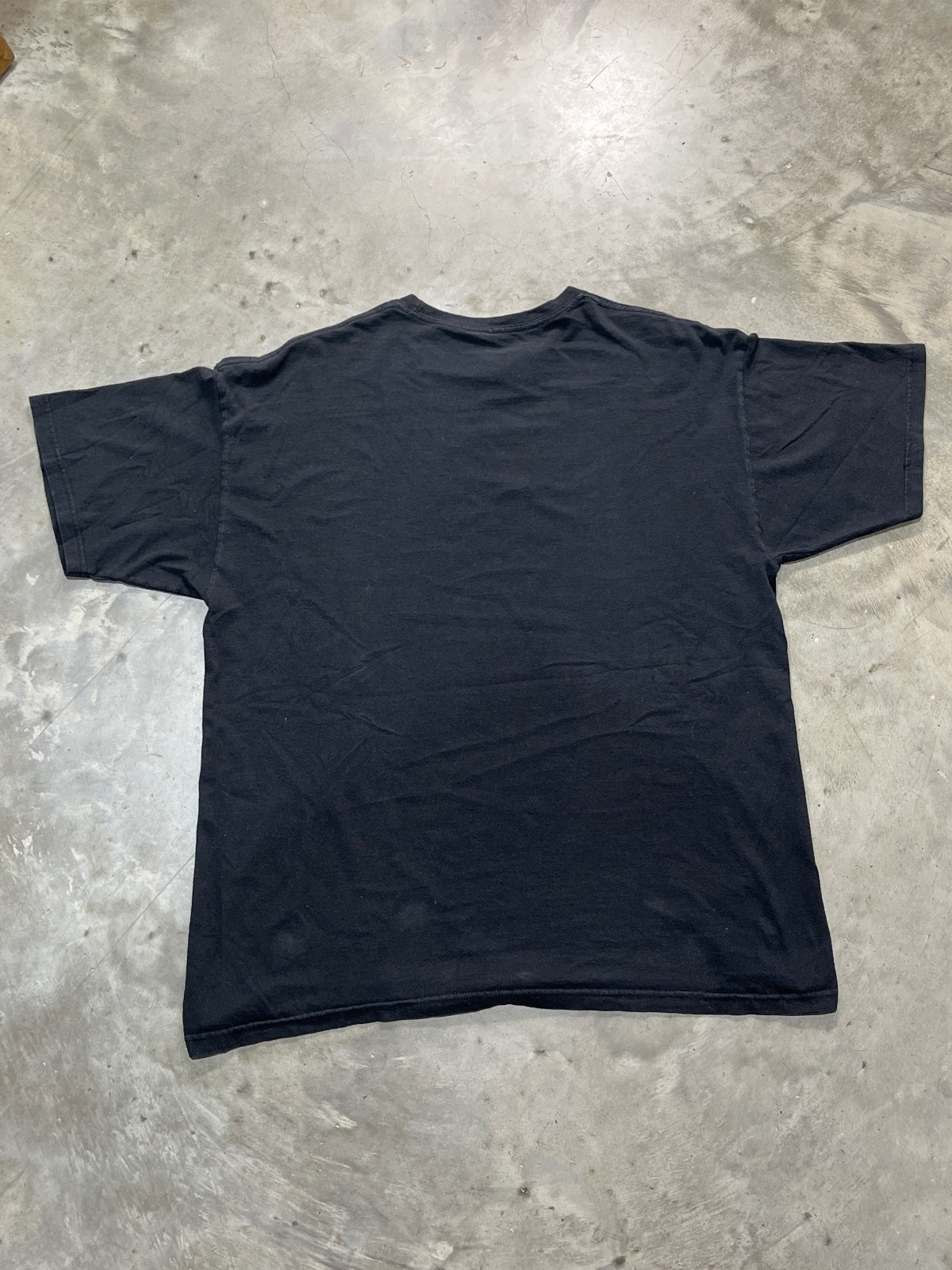 Five Finger Death Punch Preowned XL T-shirt