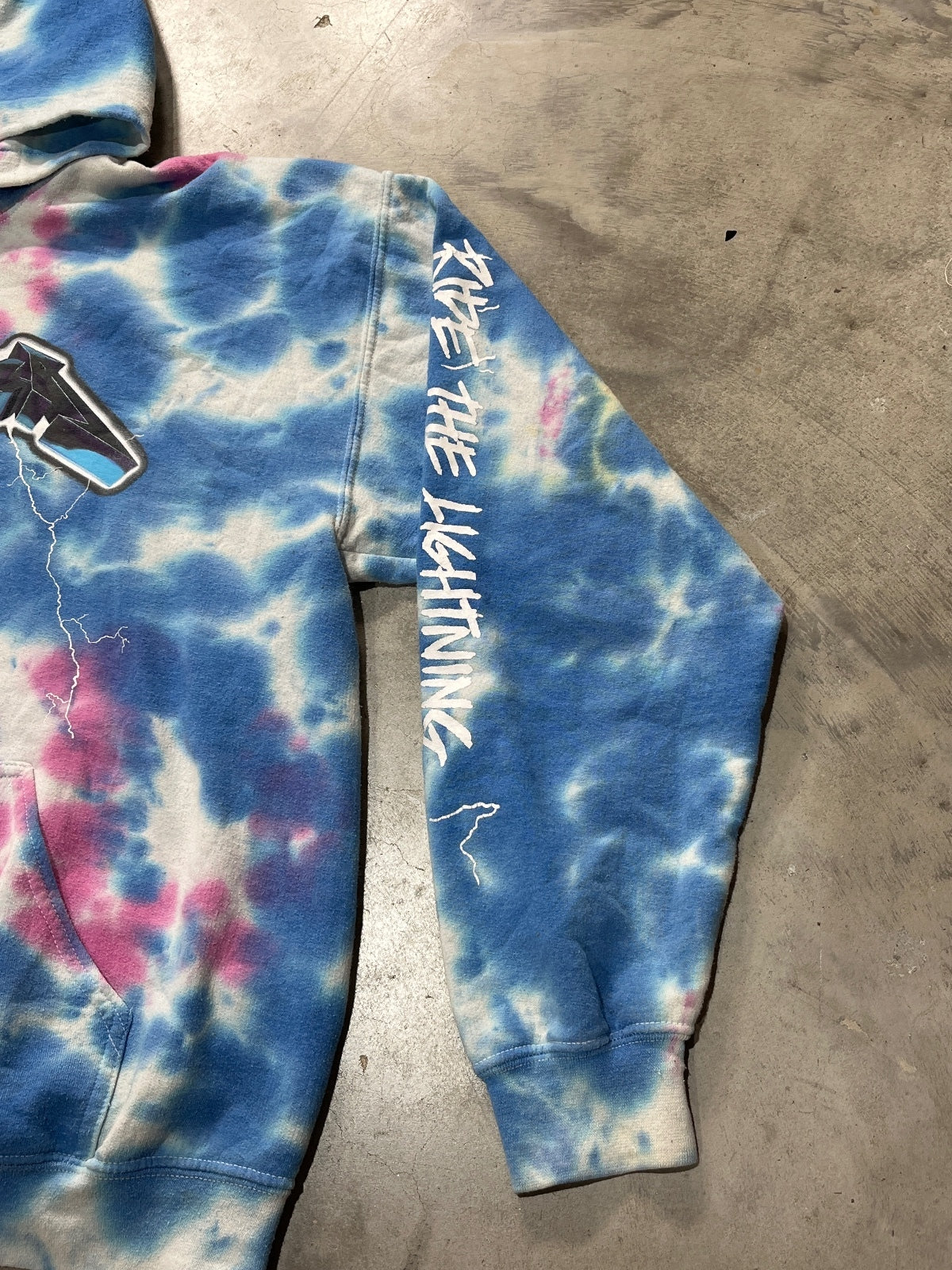 Metallica Preowned Large Tie Dye Hoodie