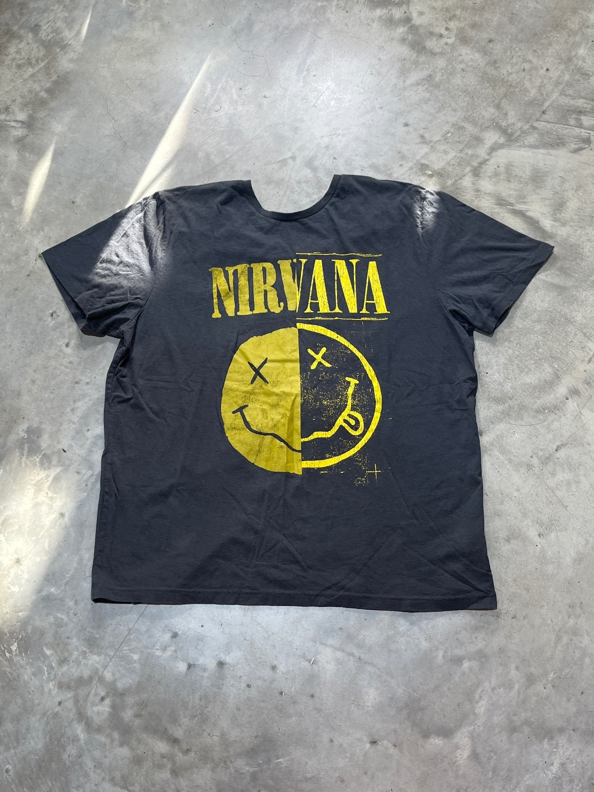 Nirvana Preowned XL T-shirt