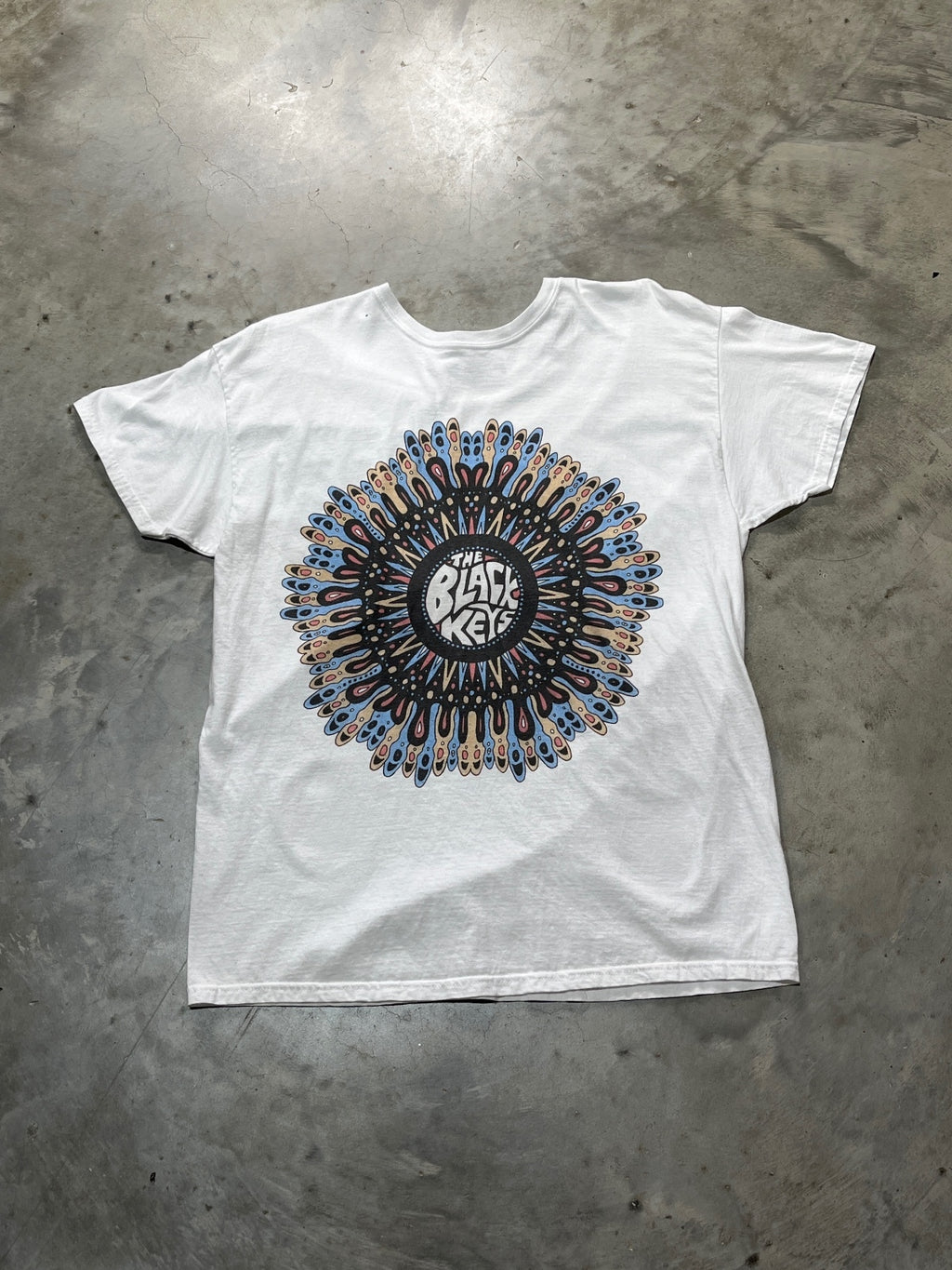 The Black Keys Preowned Large T-shirt