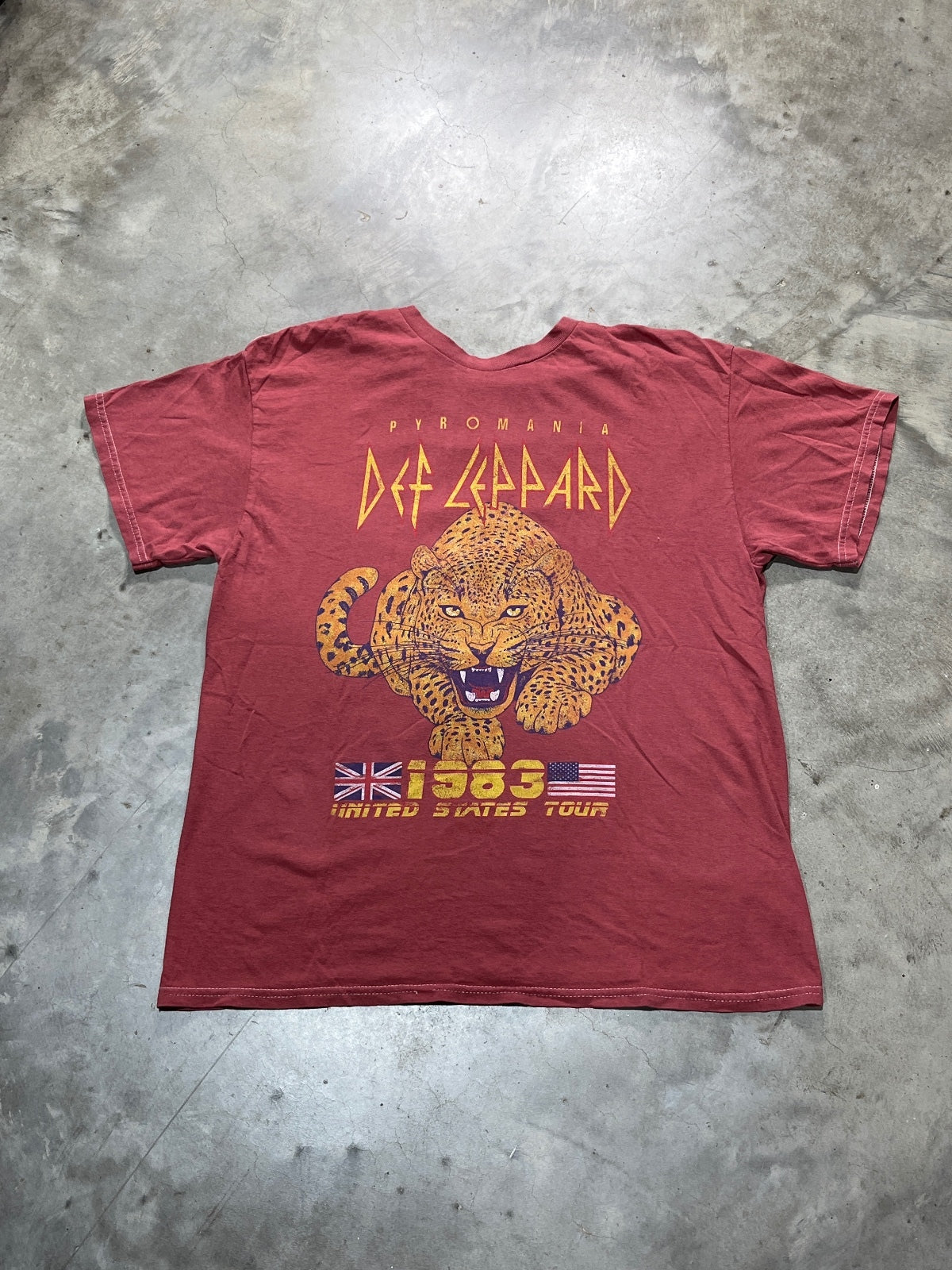 Def Leppard Preowned Medium T-shirt