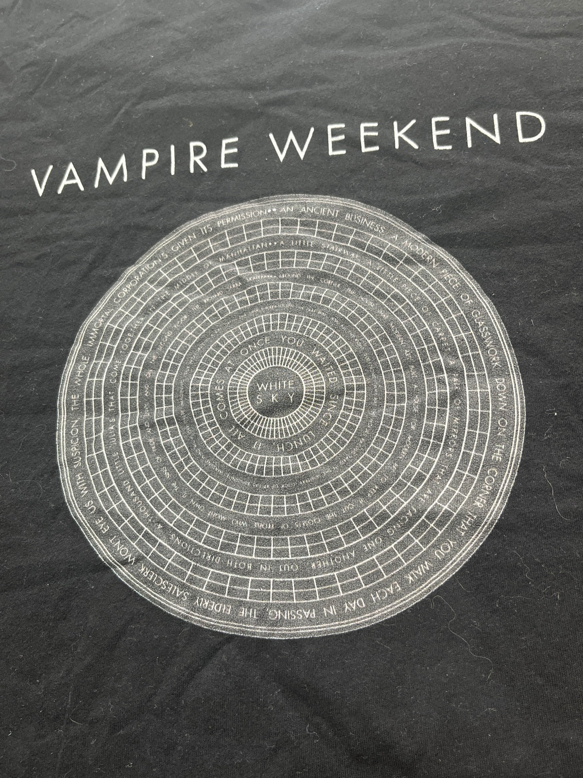 Vampire Weekend Preowned XL T-shirt