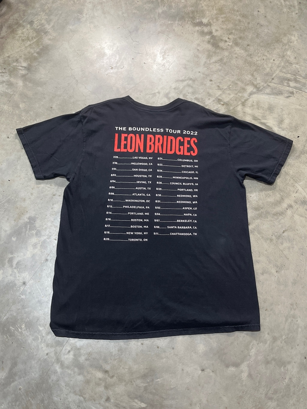 Leon Bridges Preowned XL T-shirt