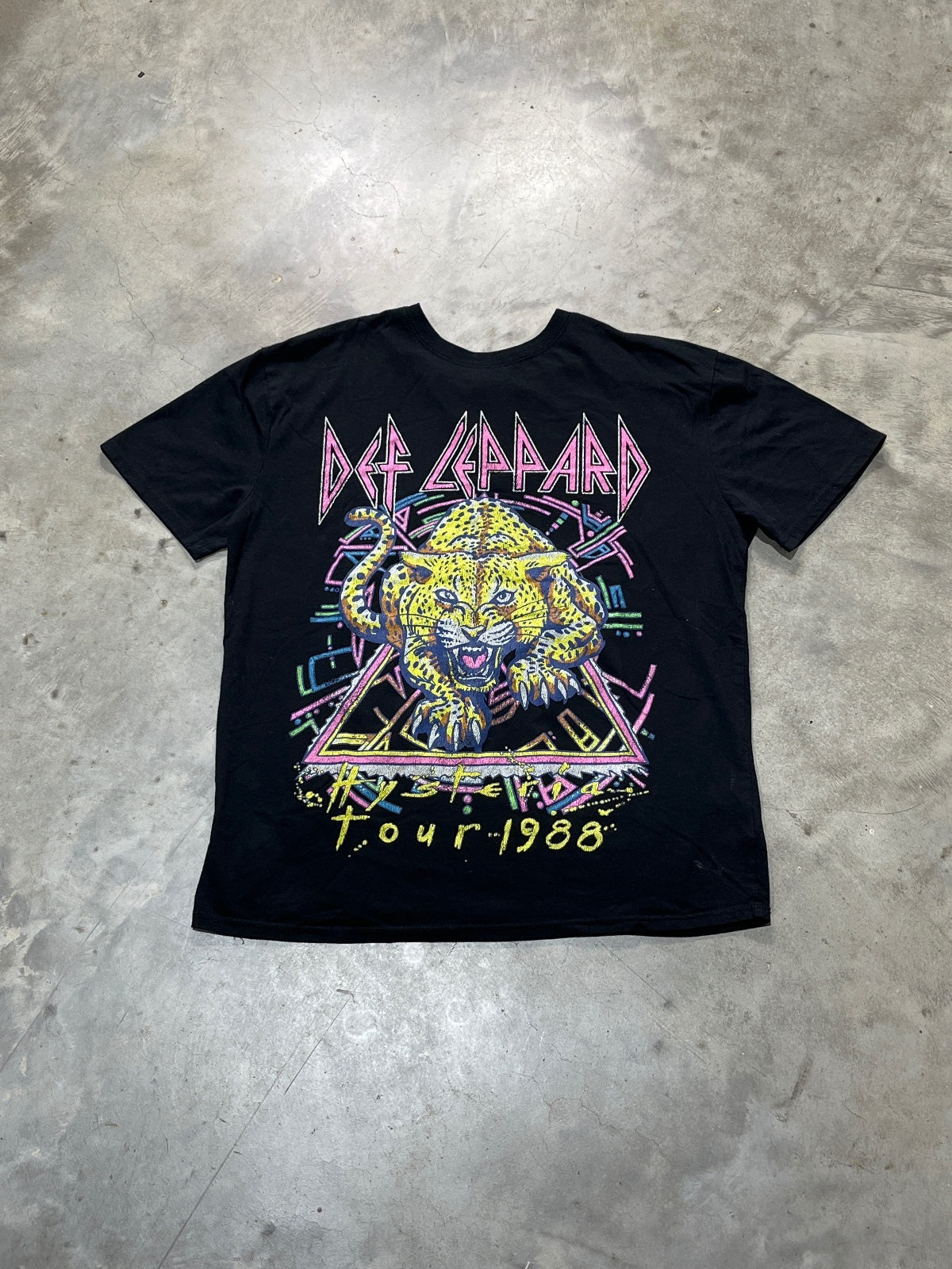 Def Leppard Preowned Medium T-shirt