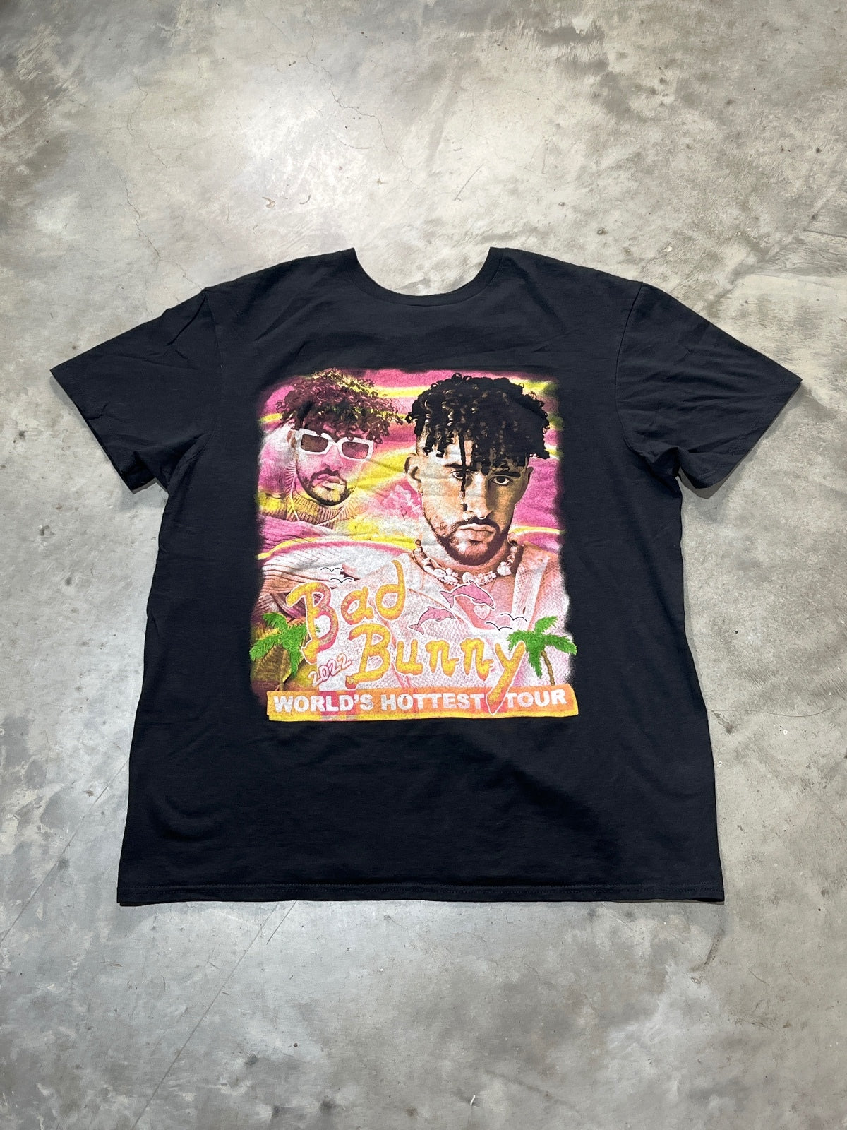 Bad Bunny Preowned Large T-shirt
