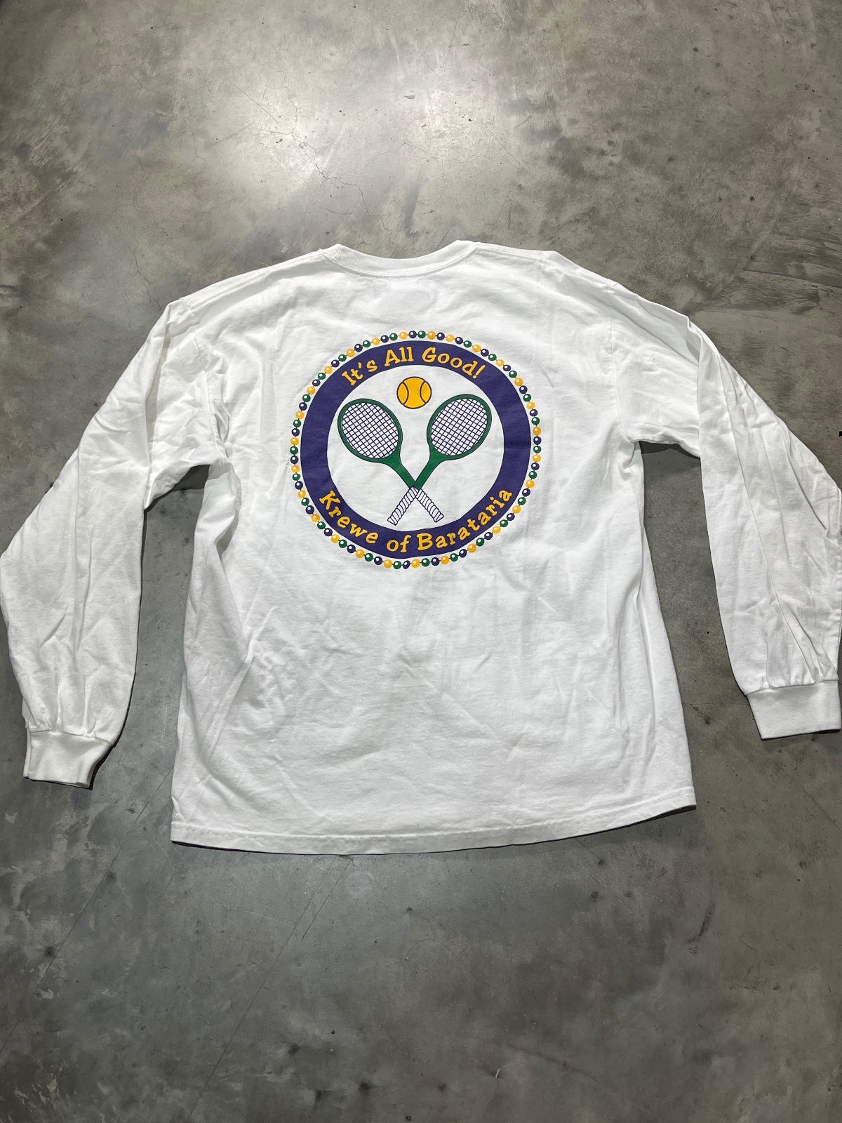 Vintage Krewe of Barataria Mardi Gras Preowned Long Sleeve Large T-shirt