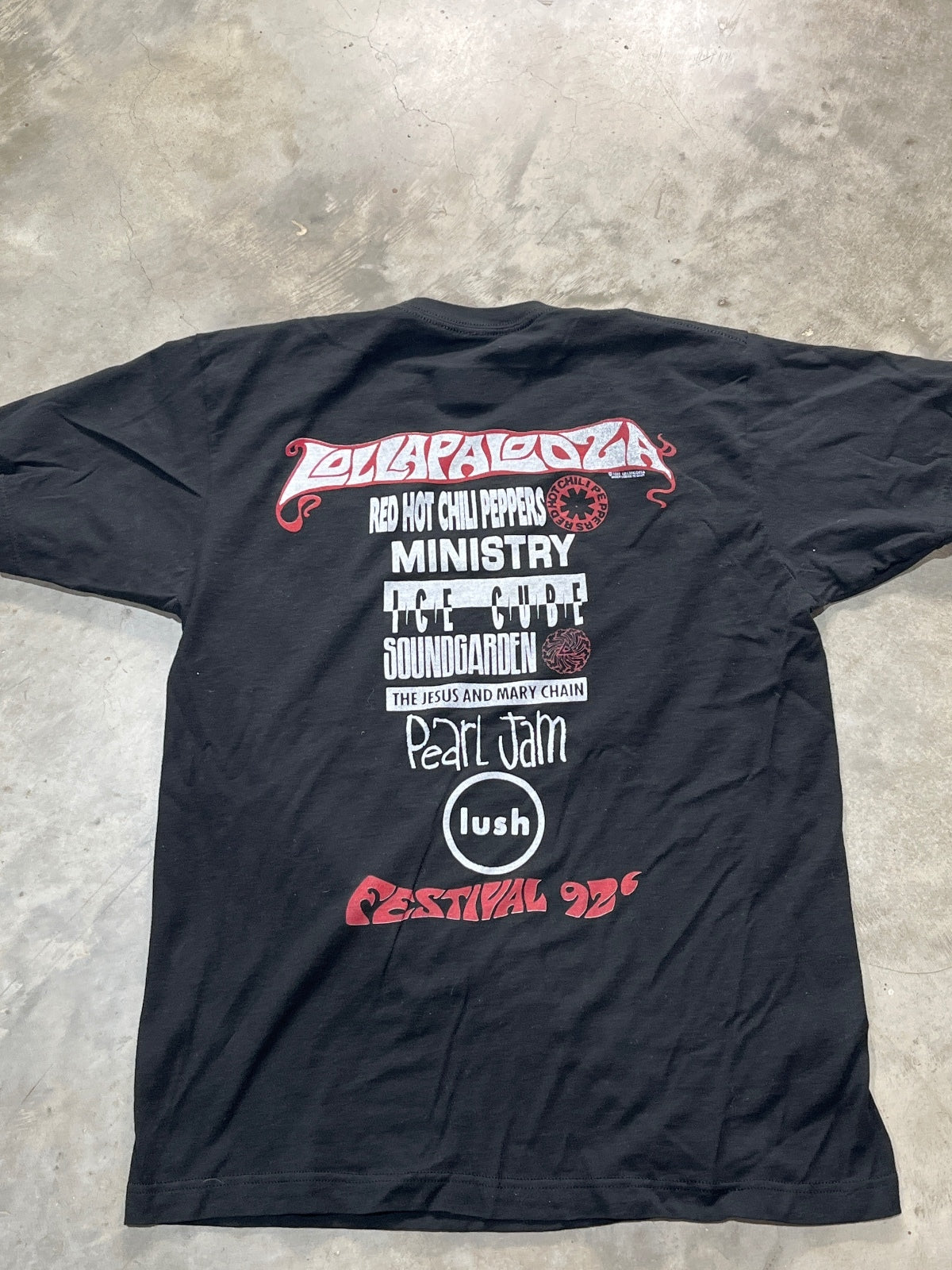Lollapalooza 1992 Preowned Large T-shirt