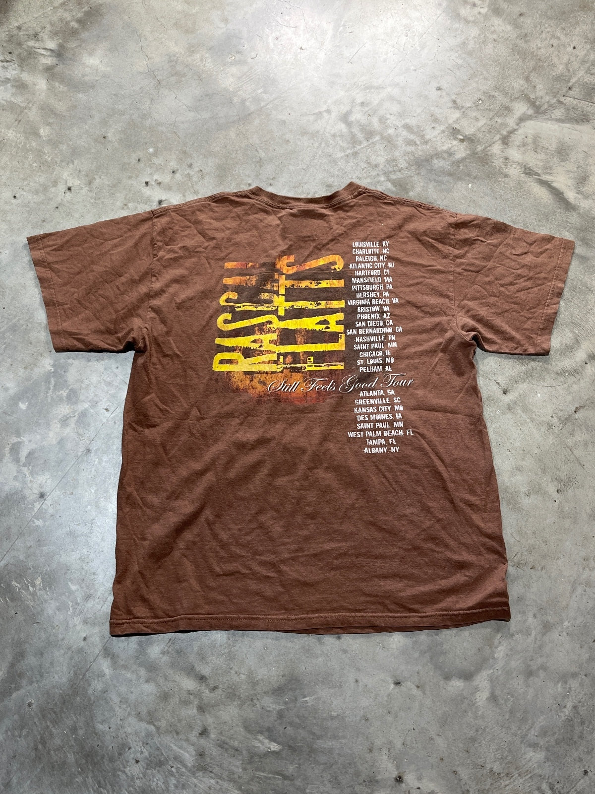 Rascal Flatts Preowned Large T-shirt