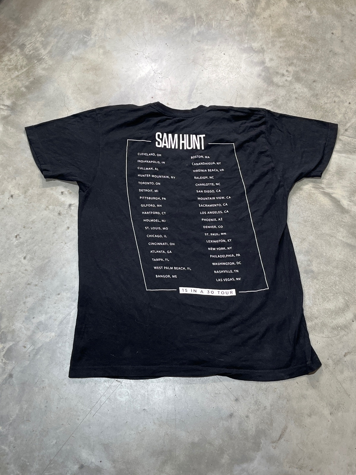 Sam Hunt Preowned Large T-shirt