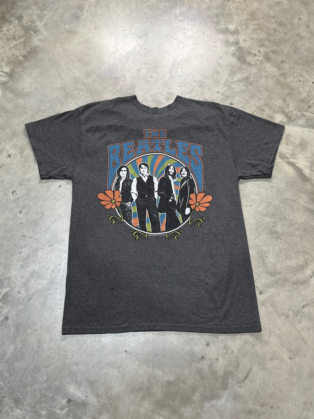 The Beatles Preowned Small T-shirt