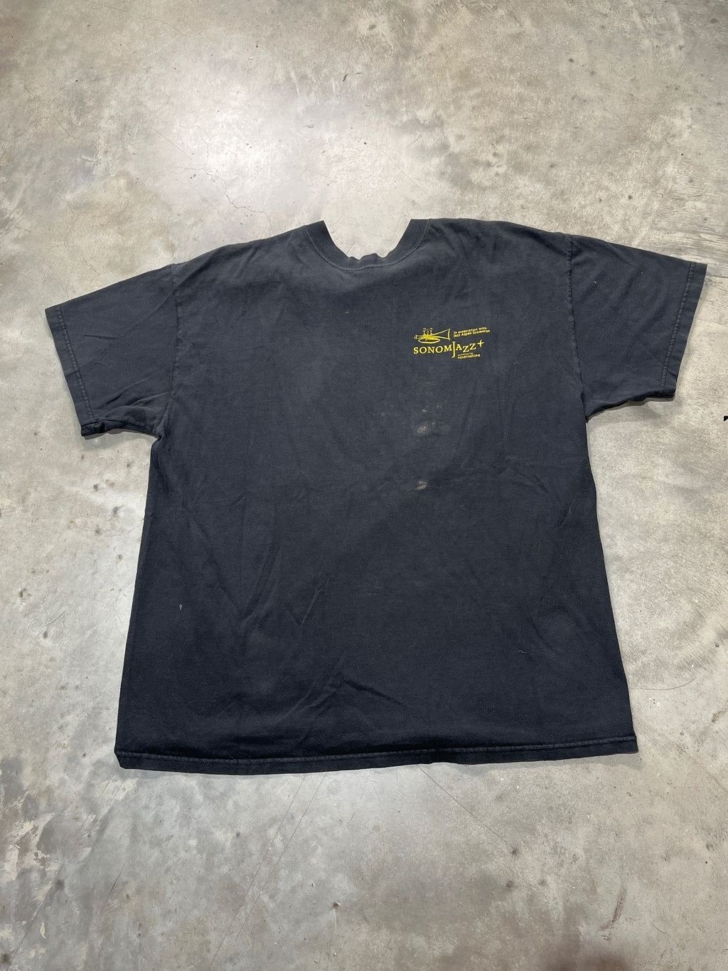 New Orleans Jazz Festival Preowned XL T-shirt