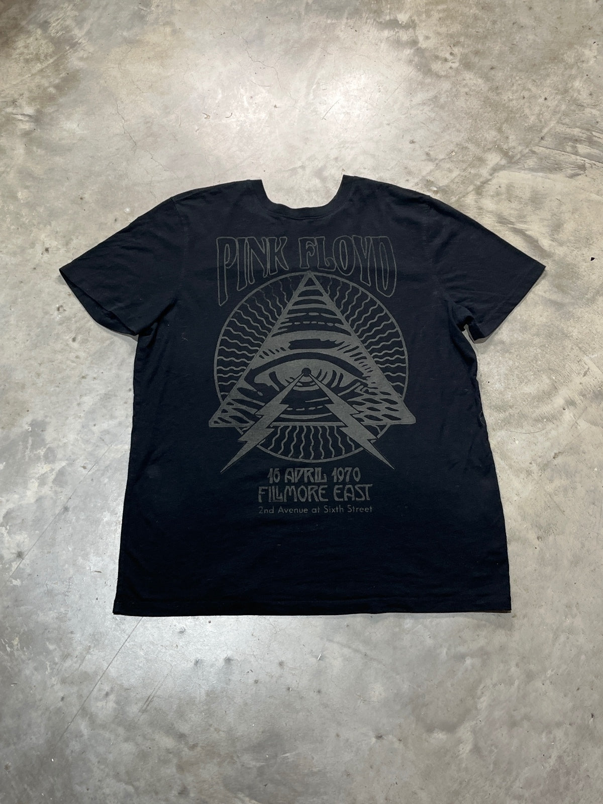 Pink Floyd Preowned Large T-shirt