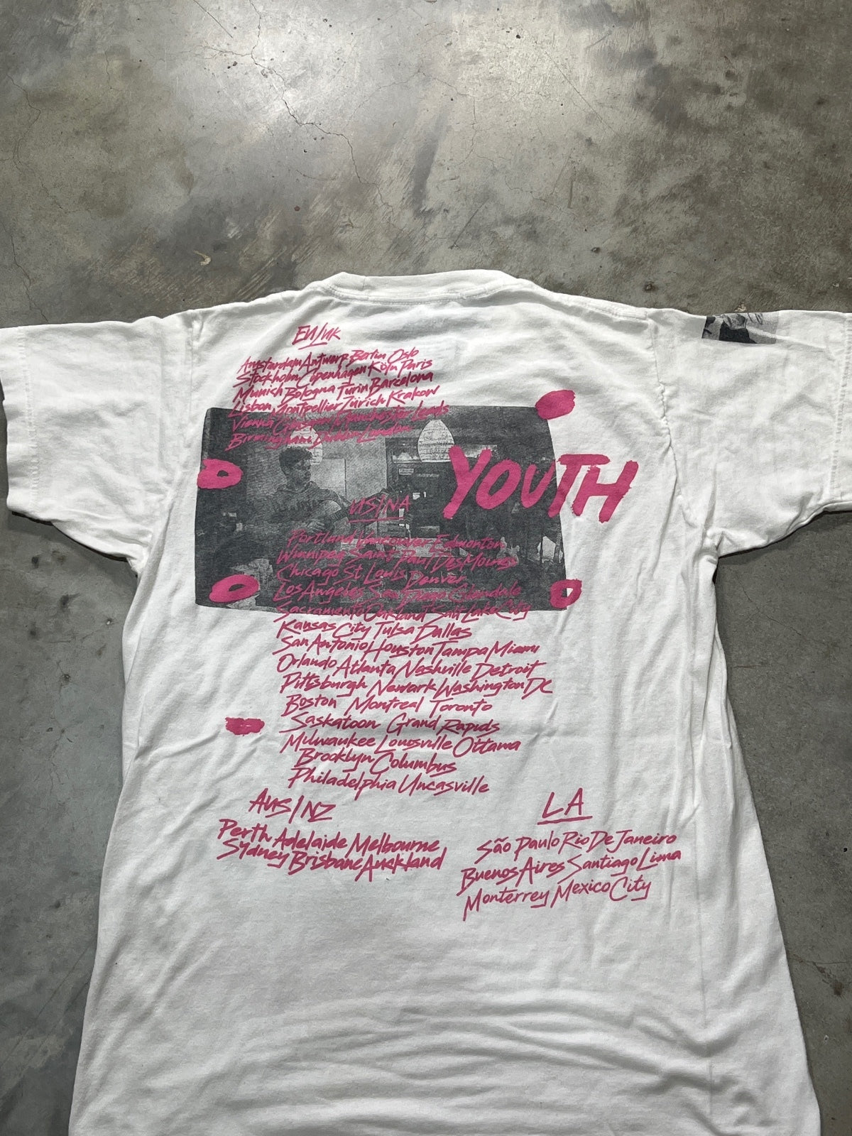 Shawn Mendes Preowned Medium T-shirt