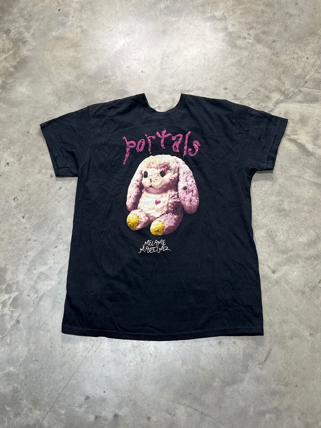 Melanie Martinez Preowned Medium T-shirt