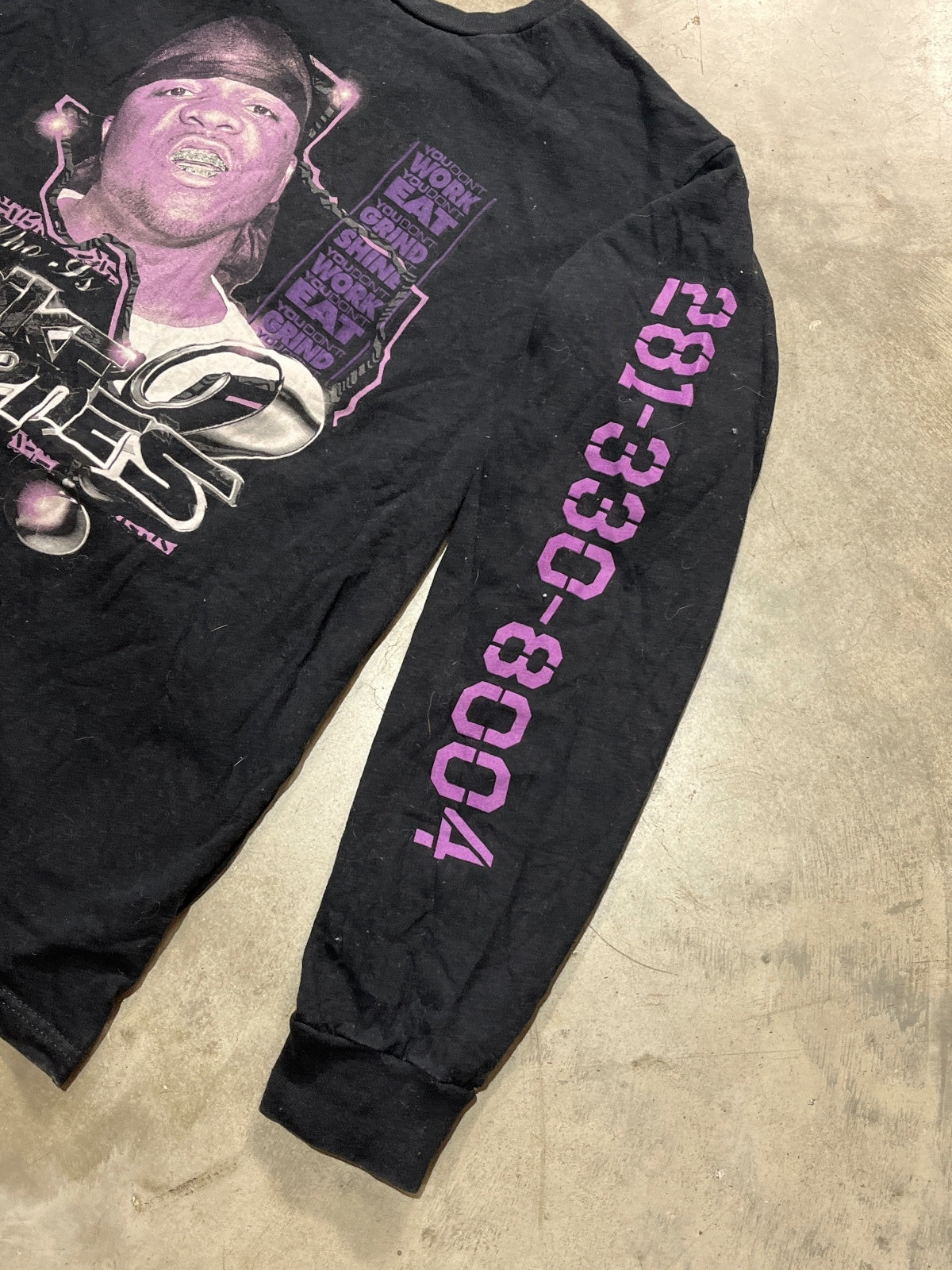 Mike Jones Preowned Medium Long Sleeve T-shirt