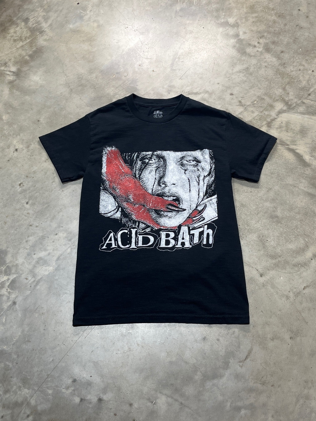 Acid Bath Preowned Small T-shirt