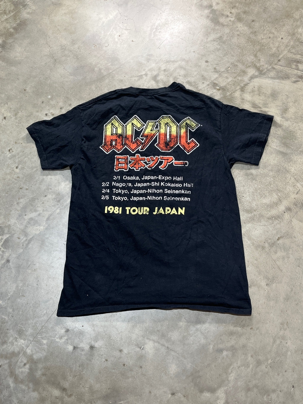 ACDC Preowned Medium T-shirt