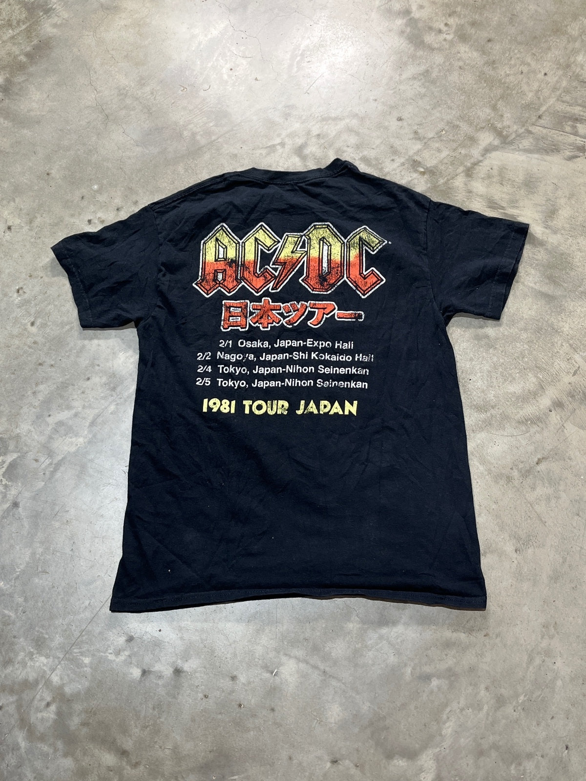 ACDC Preowned Medium T-shirt