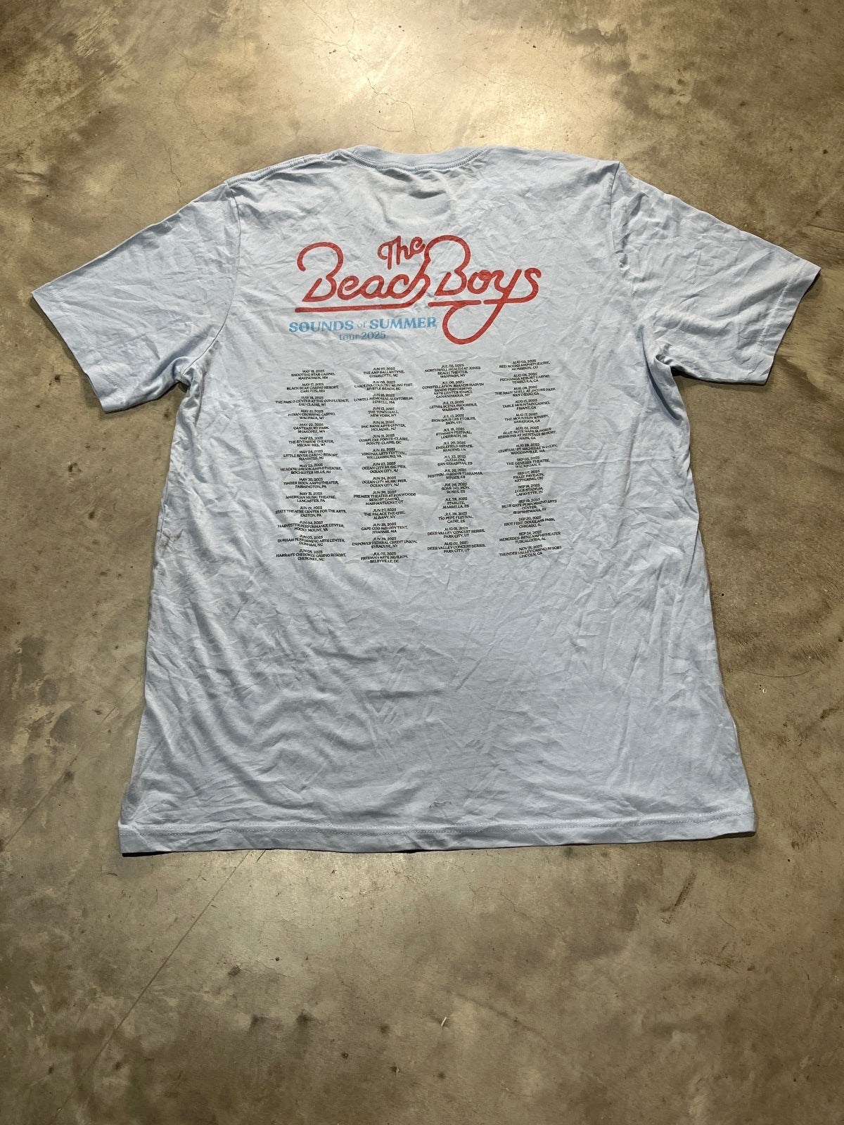 The Beach Boys Preowned XL T-shirt