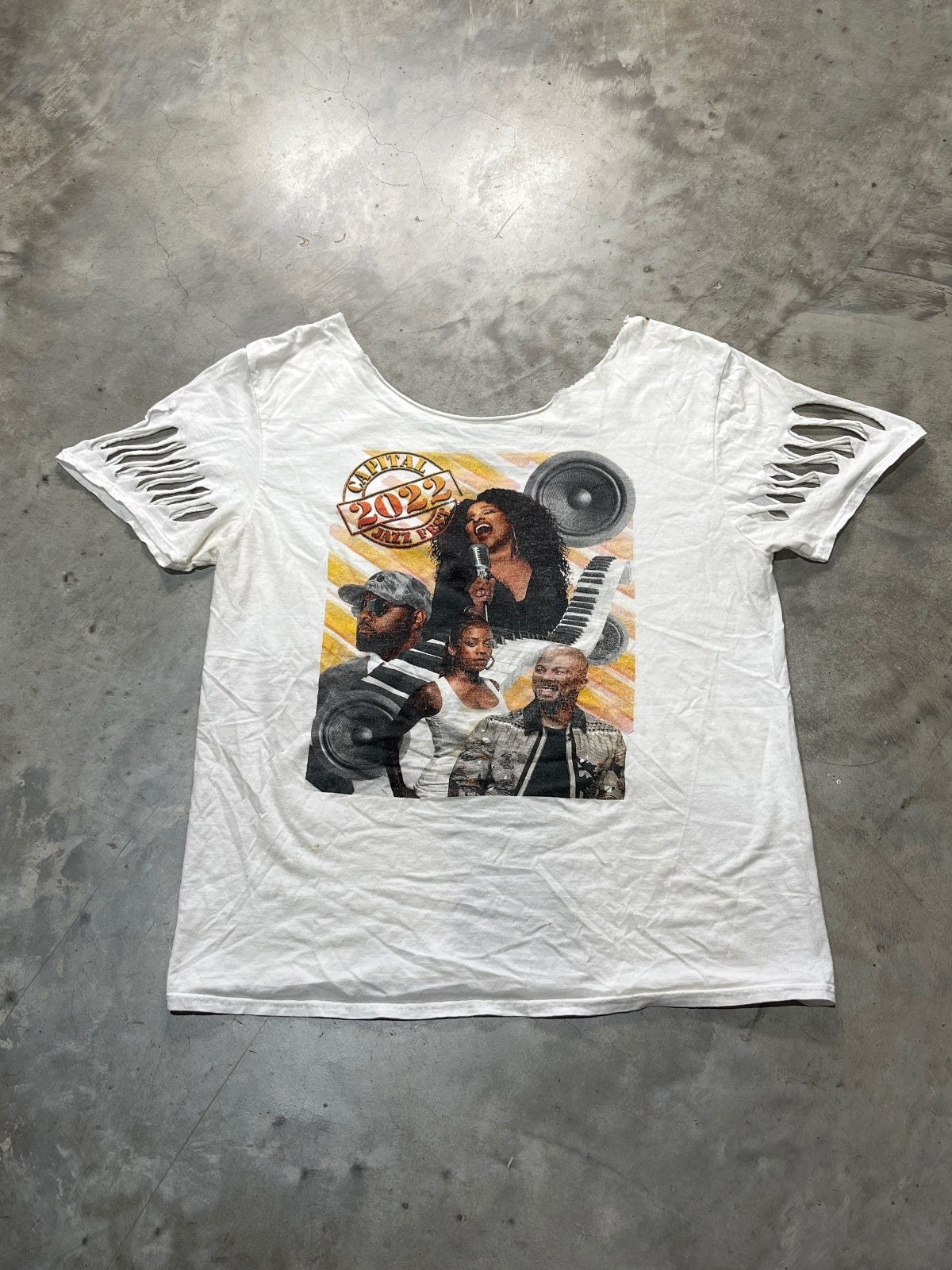 Capitol Jazz Festival Preowned Large Distressed T-shirt