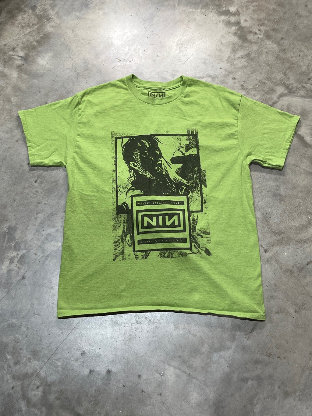 Nine Inch Nails Preowned Large T-shirt