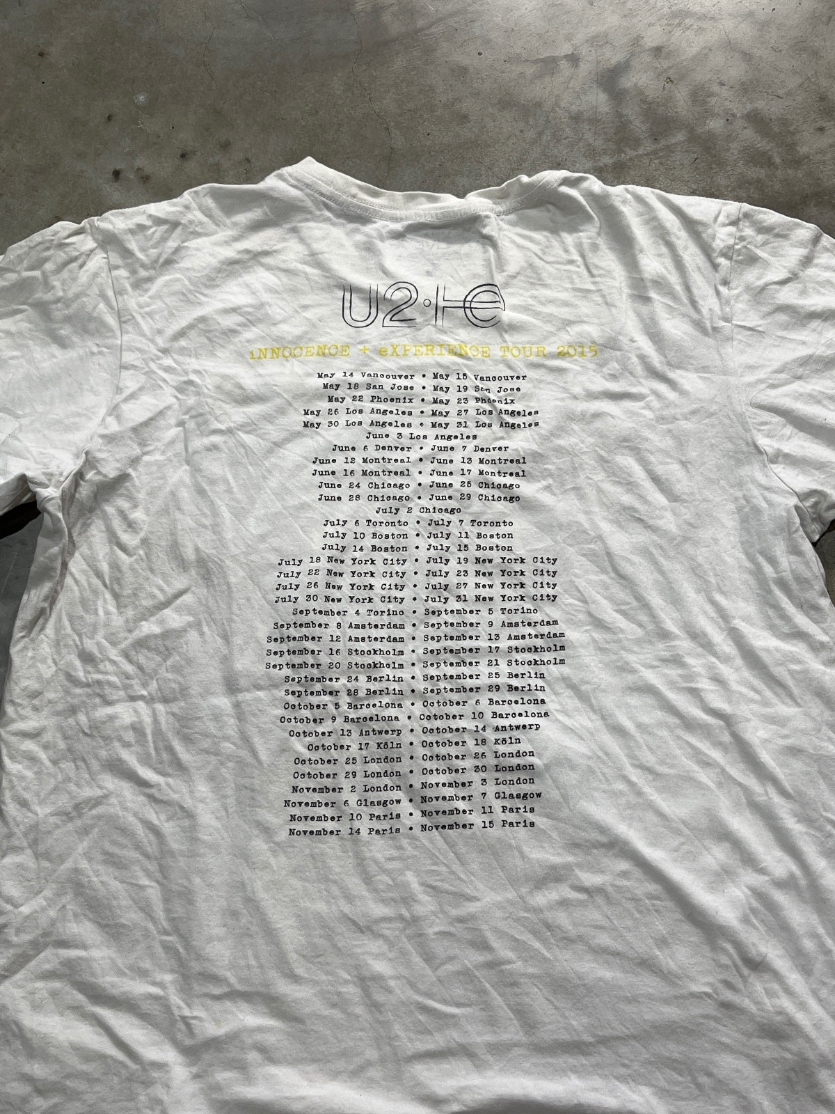 U2 Preowned XL T-shirt