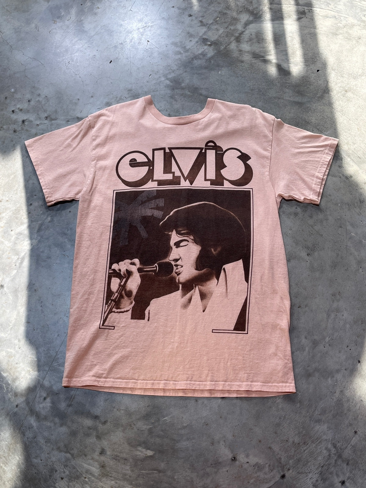 Elvis Presley Preowned Medium T-shirt