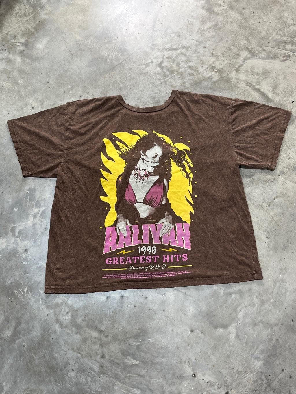 Aaliyah Preowned 2XL T-shirt