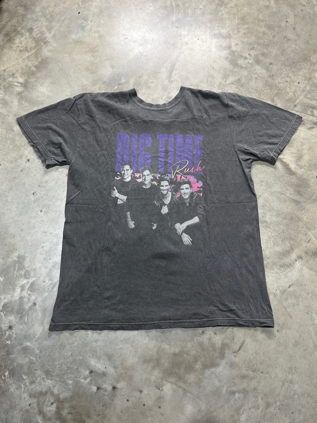 Big Time Rush Preowned XL T-shirt