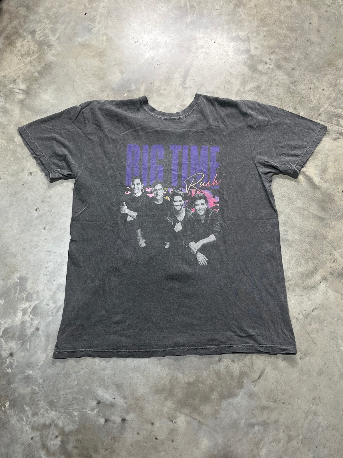 Big Time Rush Preowned XL T-shirt