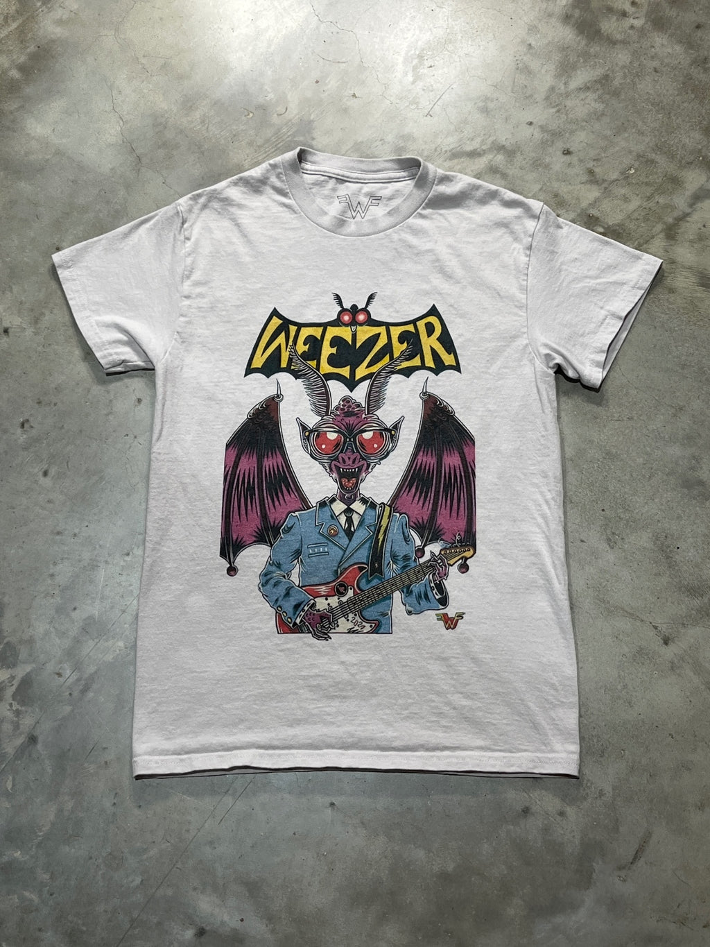 Weezer Preowned Small T-shirt
