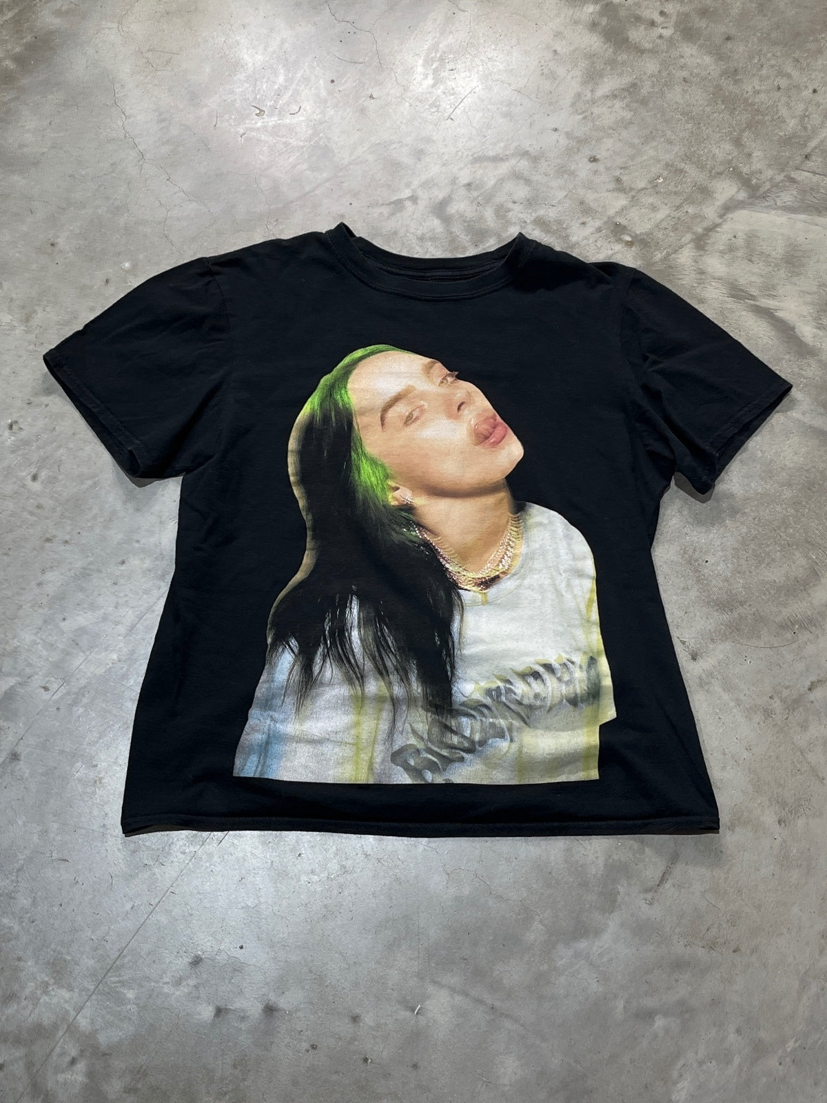 Billie Eilish Preowned Medium T-shirt