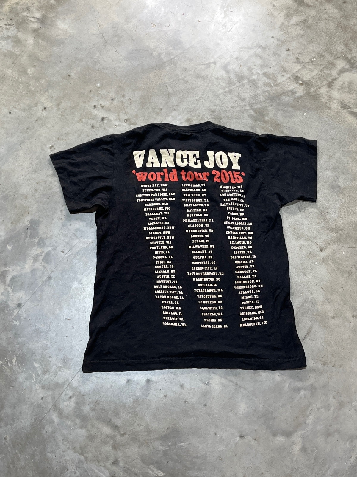 Vance Joy Preowned Small T-shirt