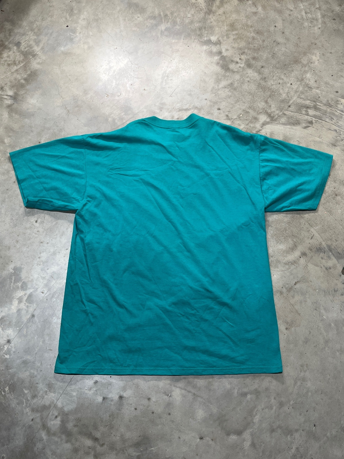 90s Sensation Carnival Cruise Preowned XL T-shirt