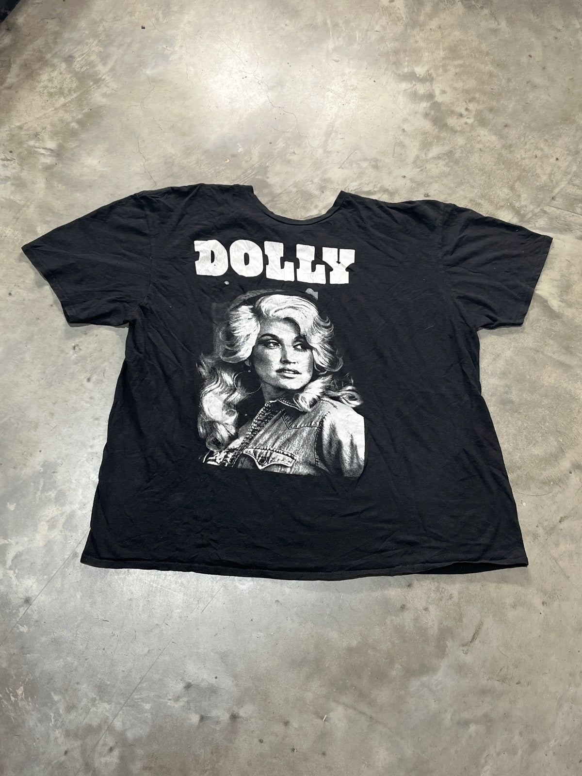 Dolly Parton Preowned 2XL T-shirt