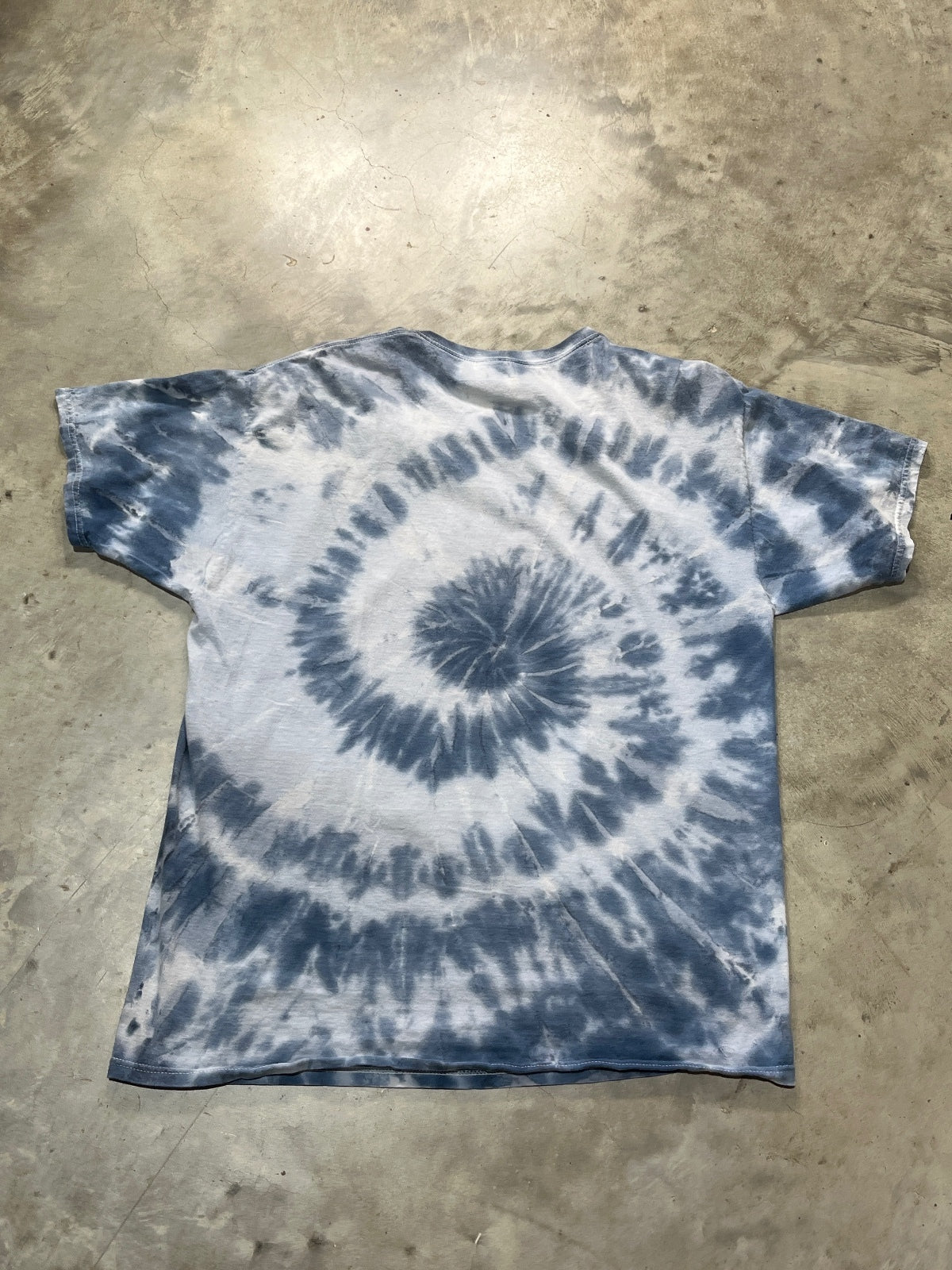 Guns N Roses Preowned Large Tie Dye T-shirt