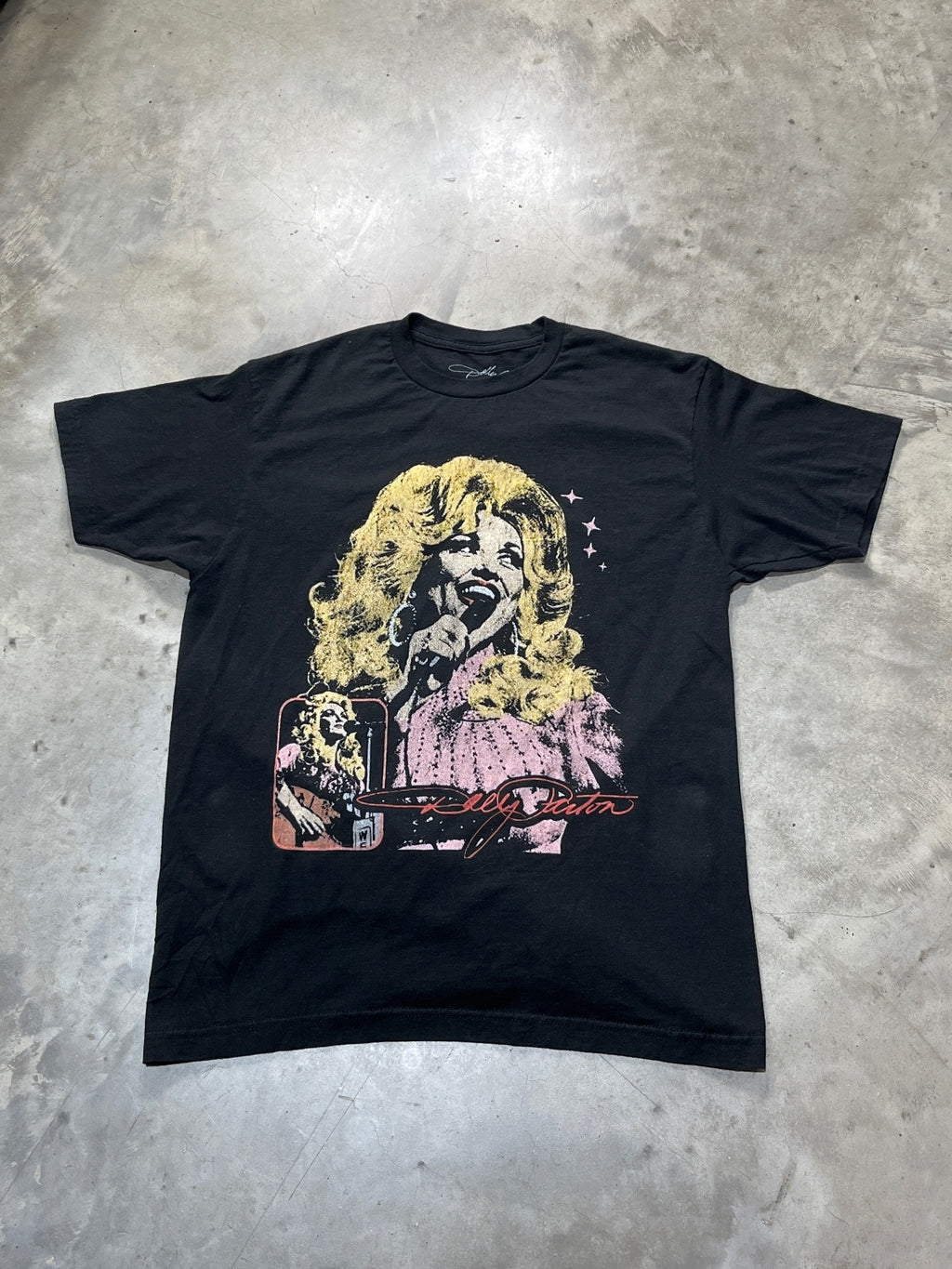 Dolly Parton Preowned Large T-shirt