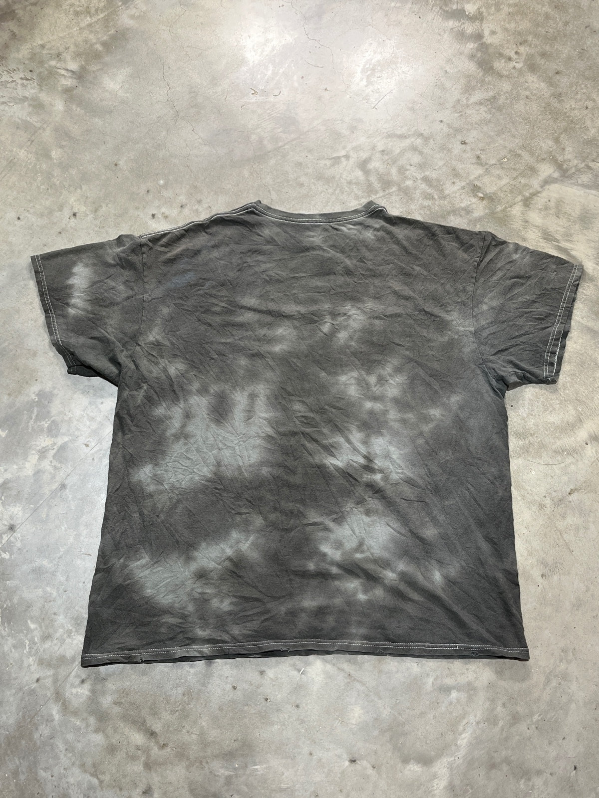 Grateful Dead Preowned Large Tie Dye T-shirt