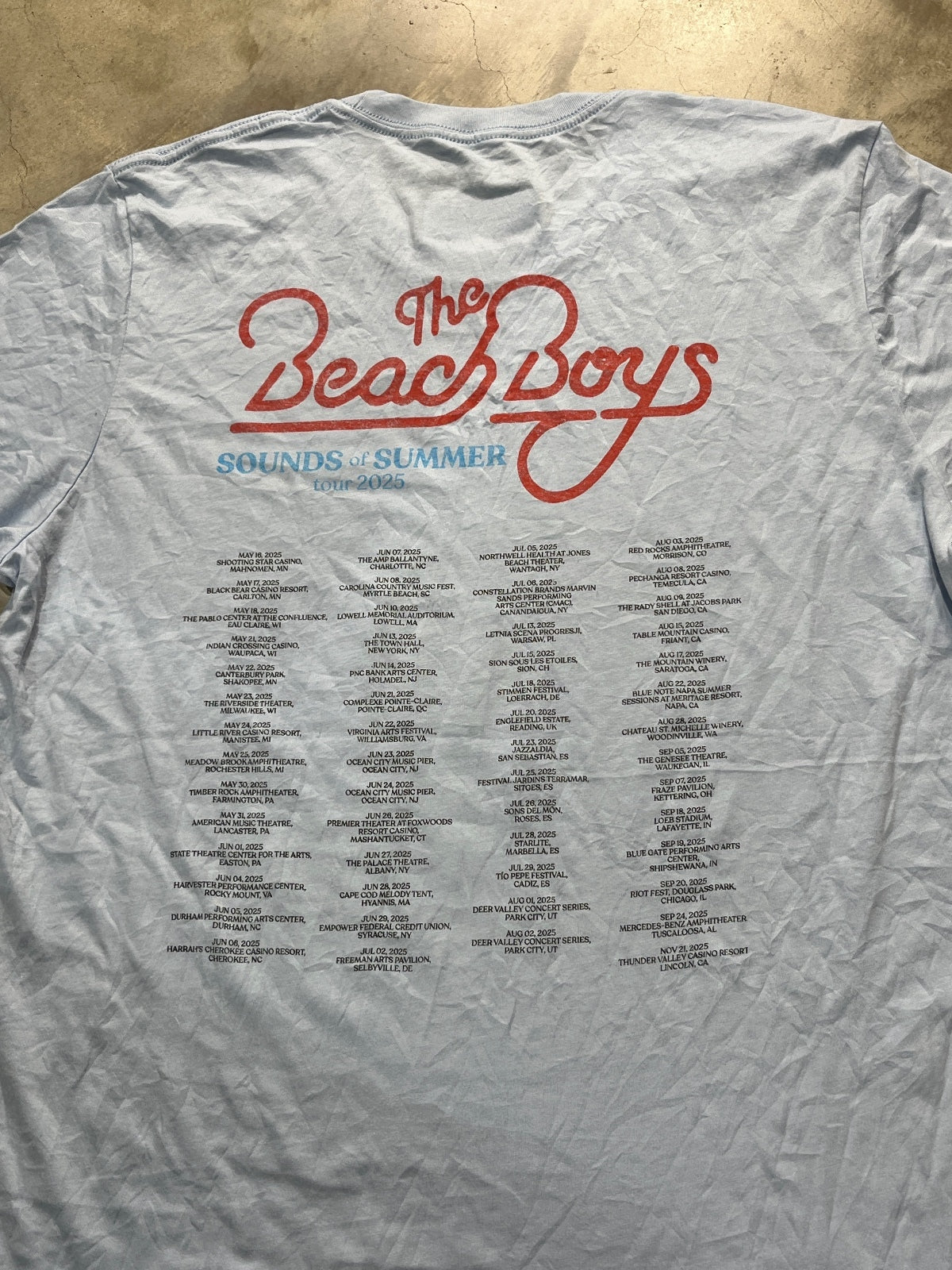 The Beach Boys Preowned XL T-shirt