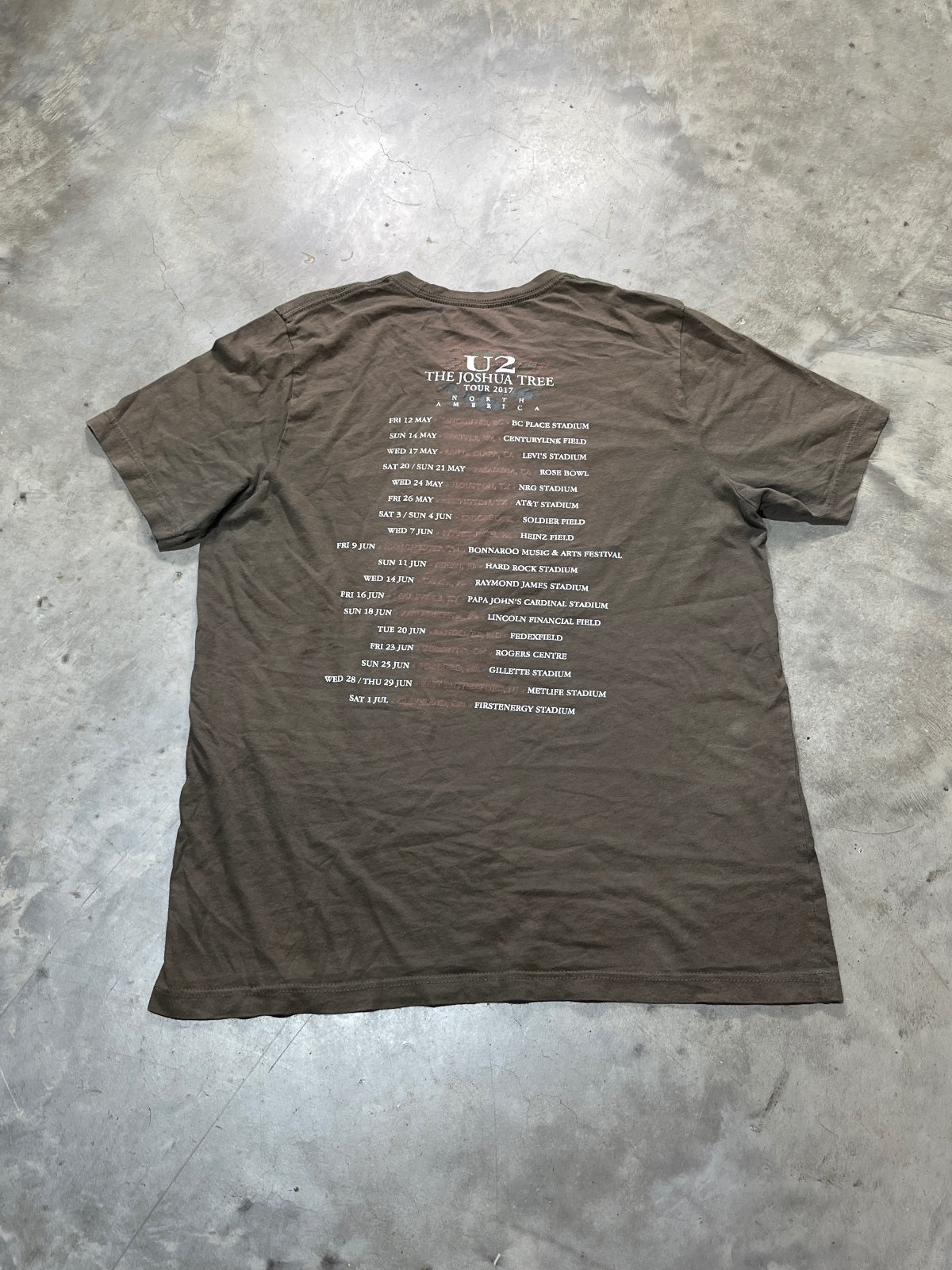 U2 Preowned Large T-shirt