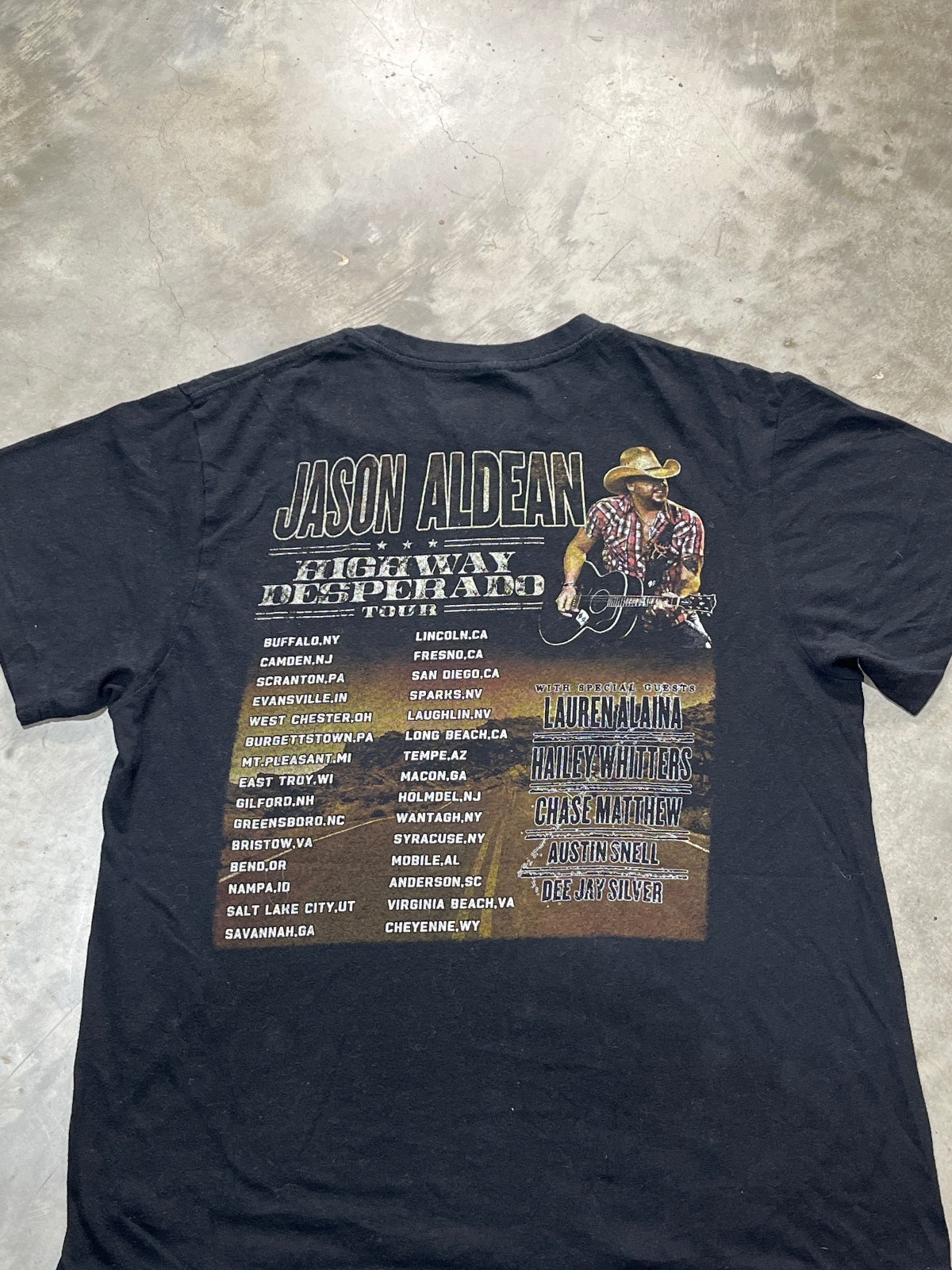 Jason Aldean Preowned Large T-shirt