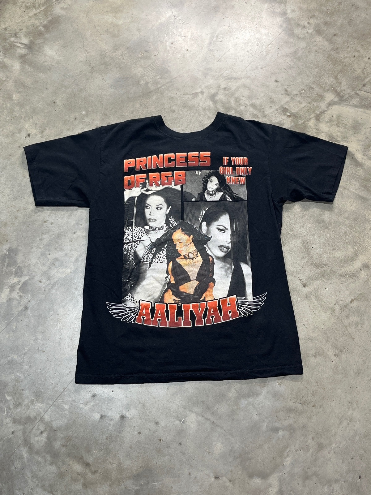 Aaliyah Preowned Medium T-shirt