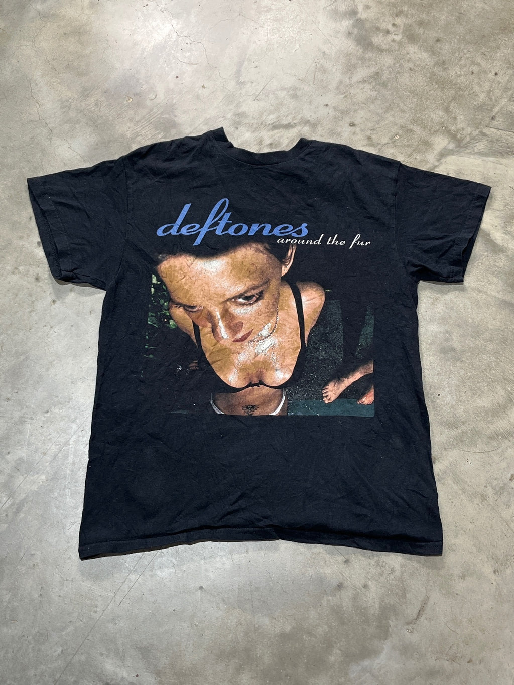 Deftones Preowned Medium T-shirt