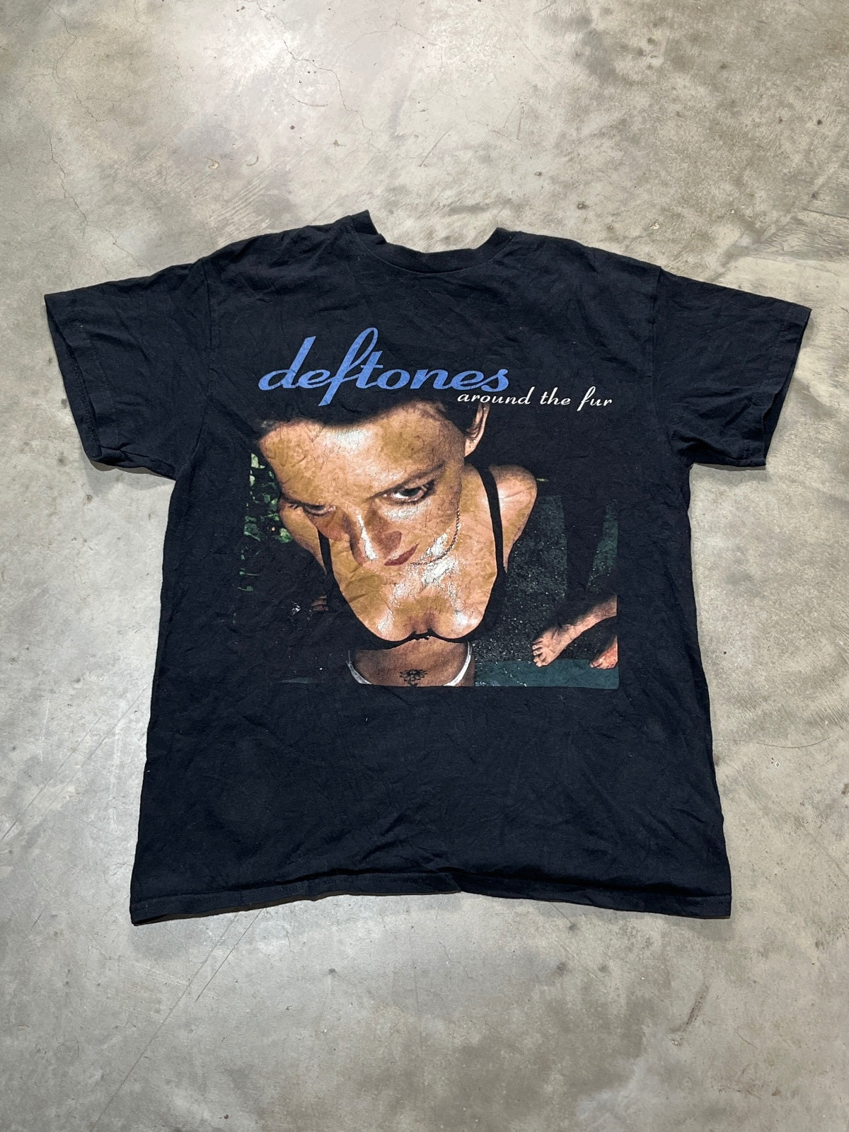Deftones Preowned Medium T-shirt