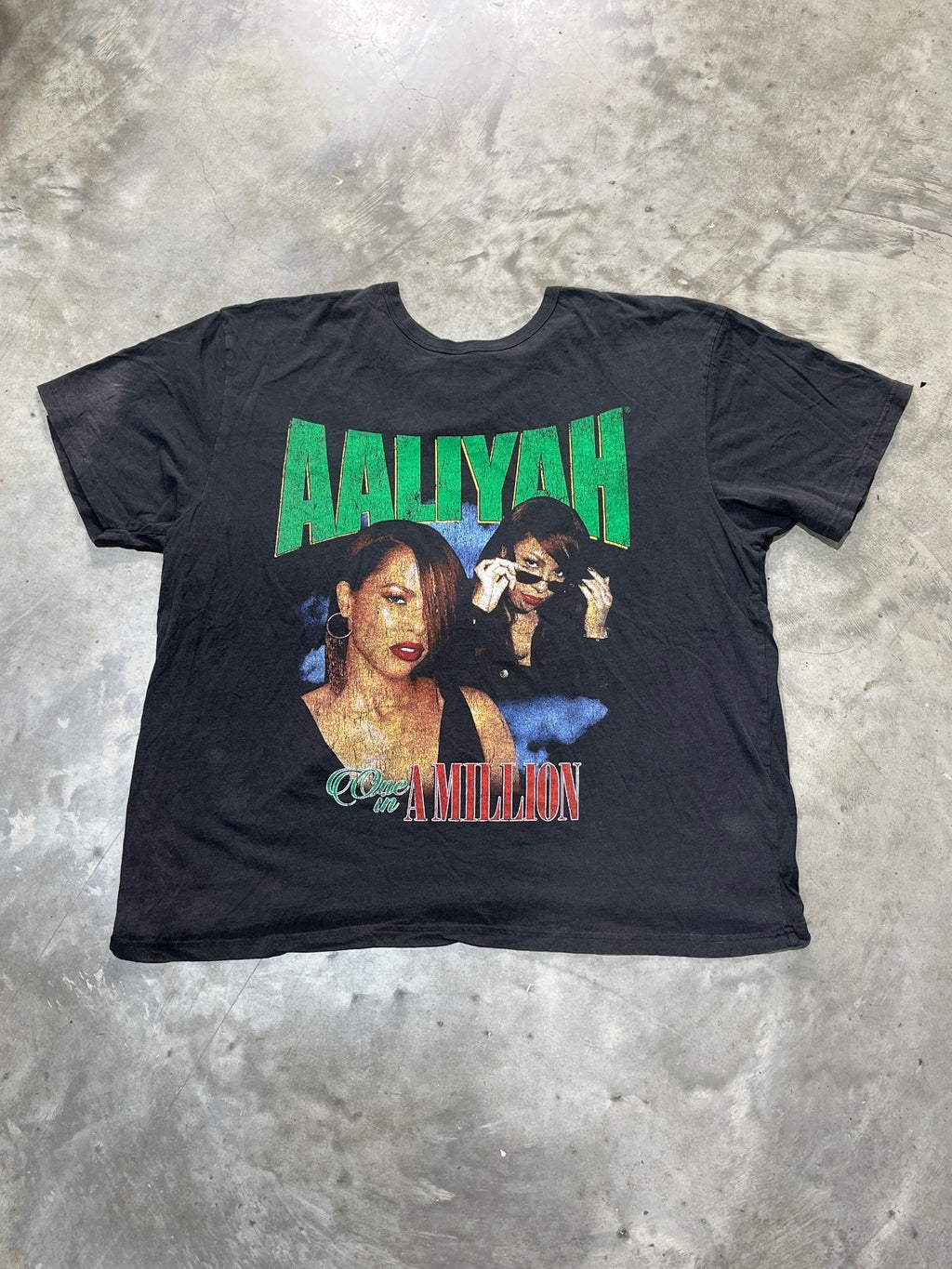 Aaliyah Preowned 2XL T-shirt